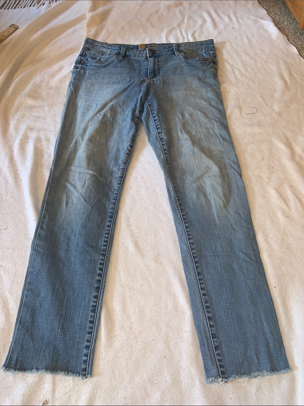 Kut from the kloth medium wash jeans size 10
